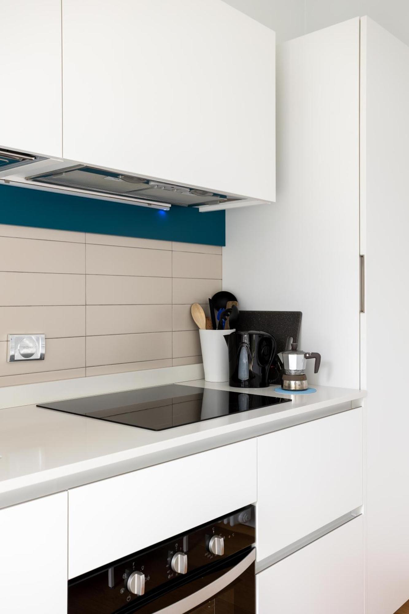 Suite 51 Appartamento Con Terrazzo A 50 Mt Dal Lago - Private Parking (Adults Only) 아로나 외부 사진